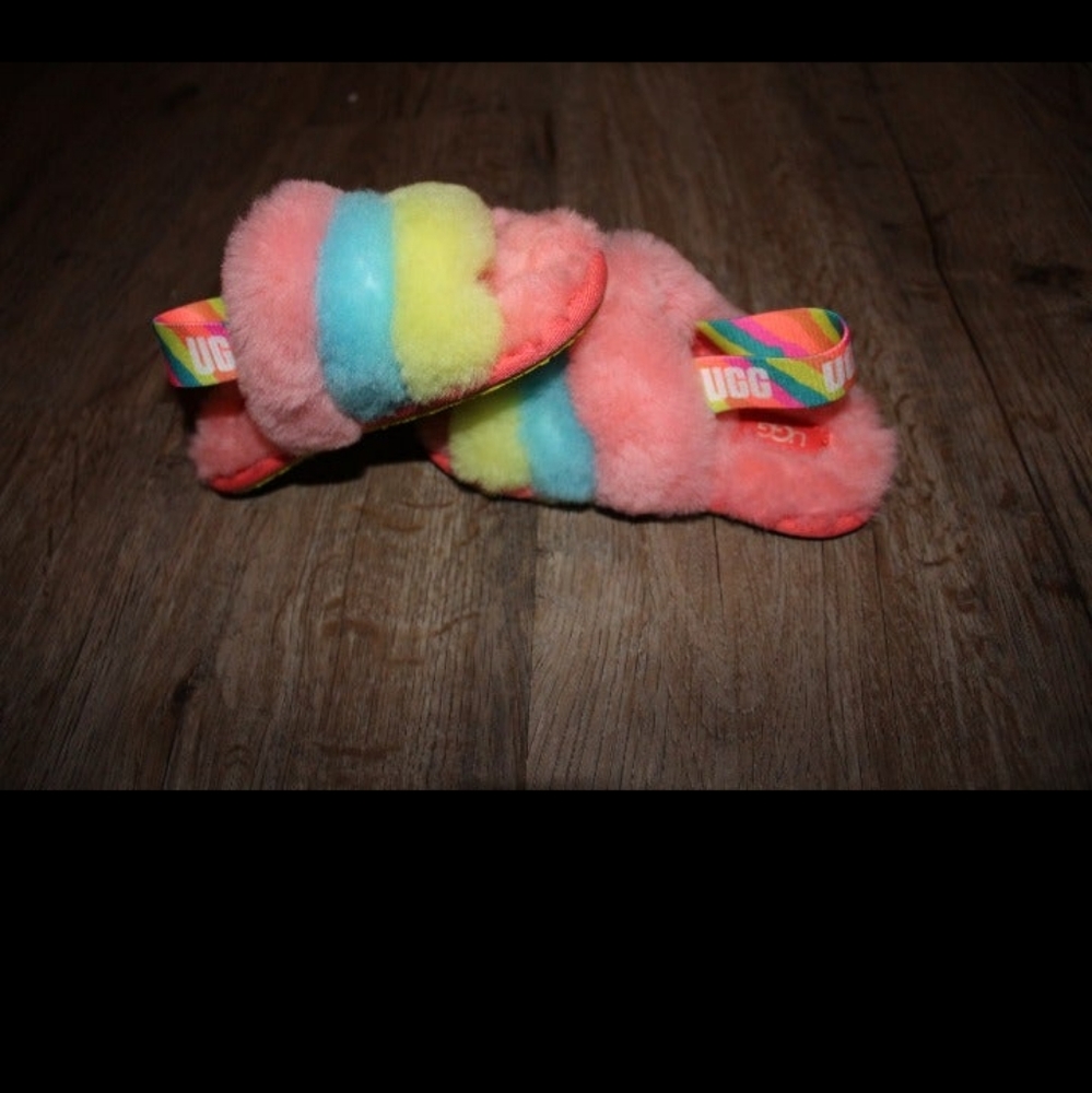 UGG slippers toddler size 8